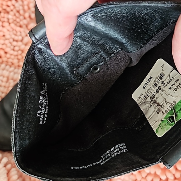 Born boots 7 1/2 - Picture 3 of 3